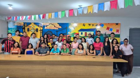 Universitários do PAE participam de reunião de alinhamento para atuação na programação do 5º Festival Cultural de Francinópolis