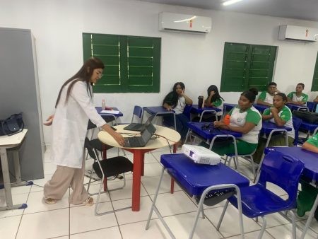 CETI Luís de Castro recebe palestra sobre Prevenção e Cultura dos Direitos Humanos